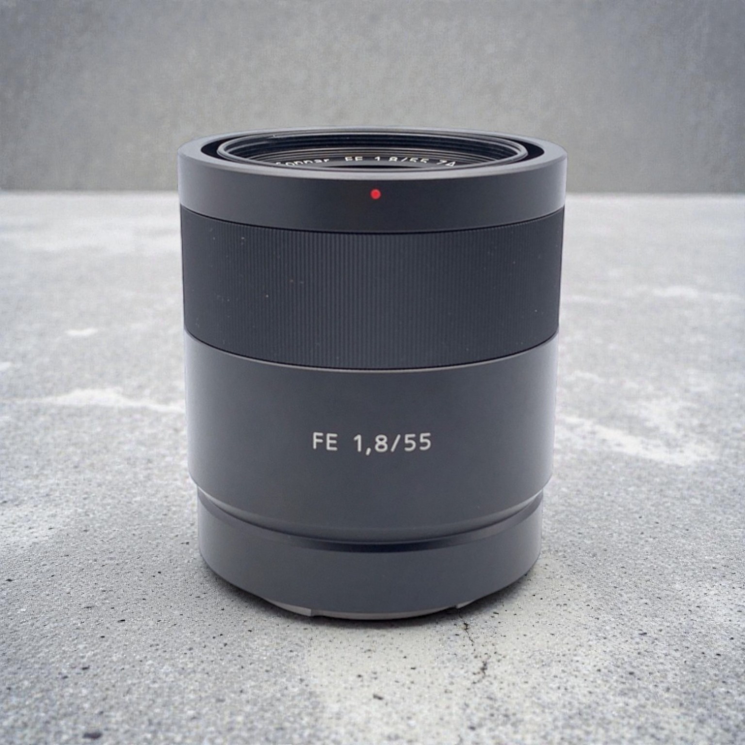 SONY Sonnar T* FE 55mm F1.8 ZAの新品/中古の在庫一覧 | みんなのカメラ