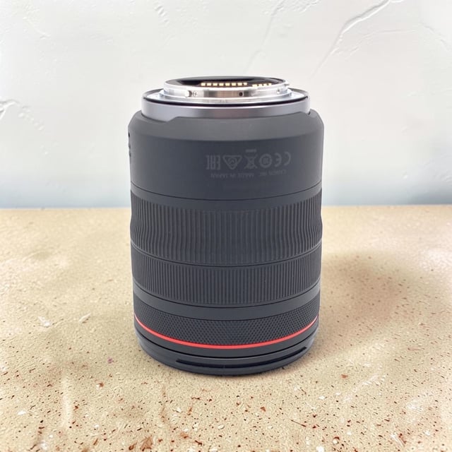RF 24-105mm F4 L IS USM