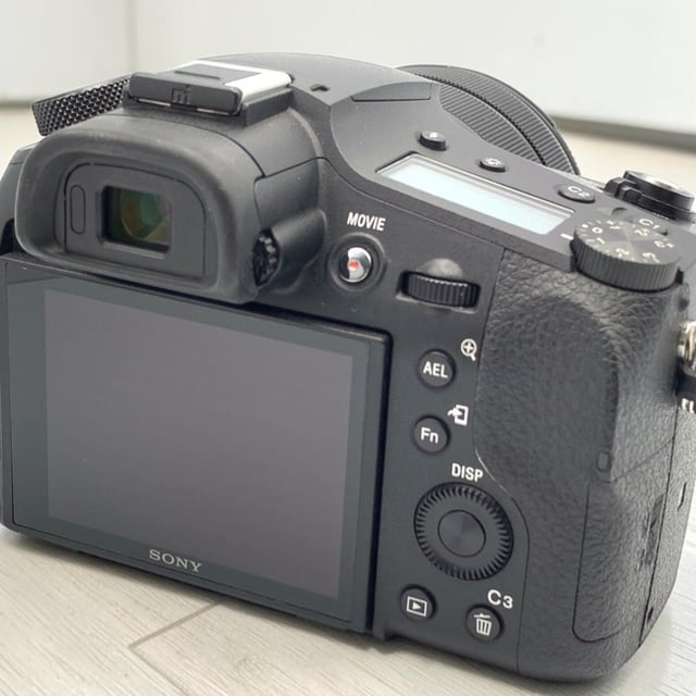 サイバーショット RX10 IV(DSC-RX10M4)
