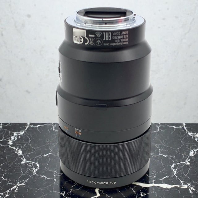 FE 90mm F2.8 Macro G OSS SEL90M28G