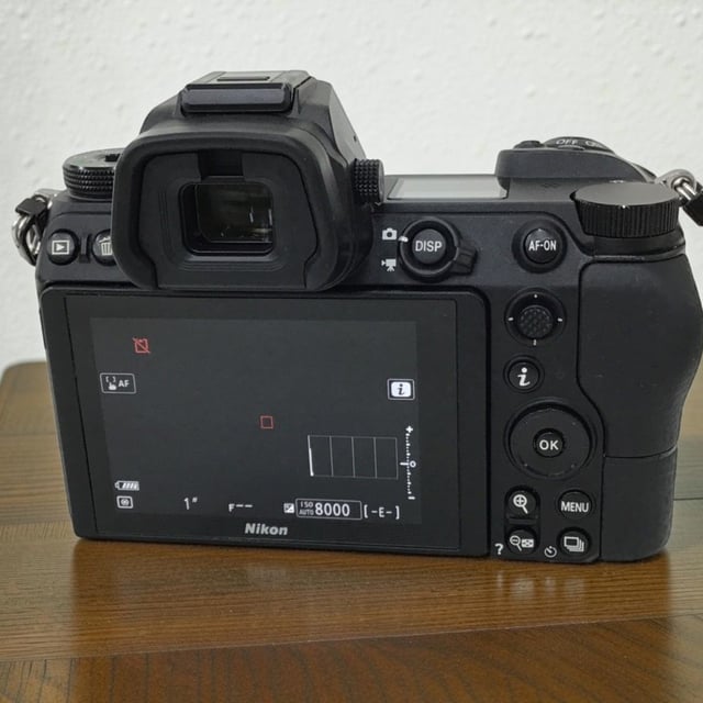 Z7 ボディ