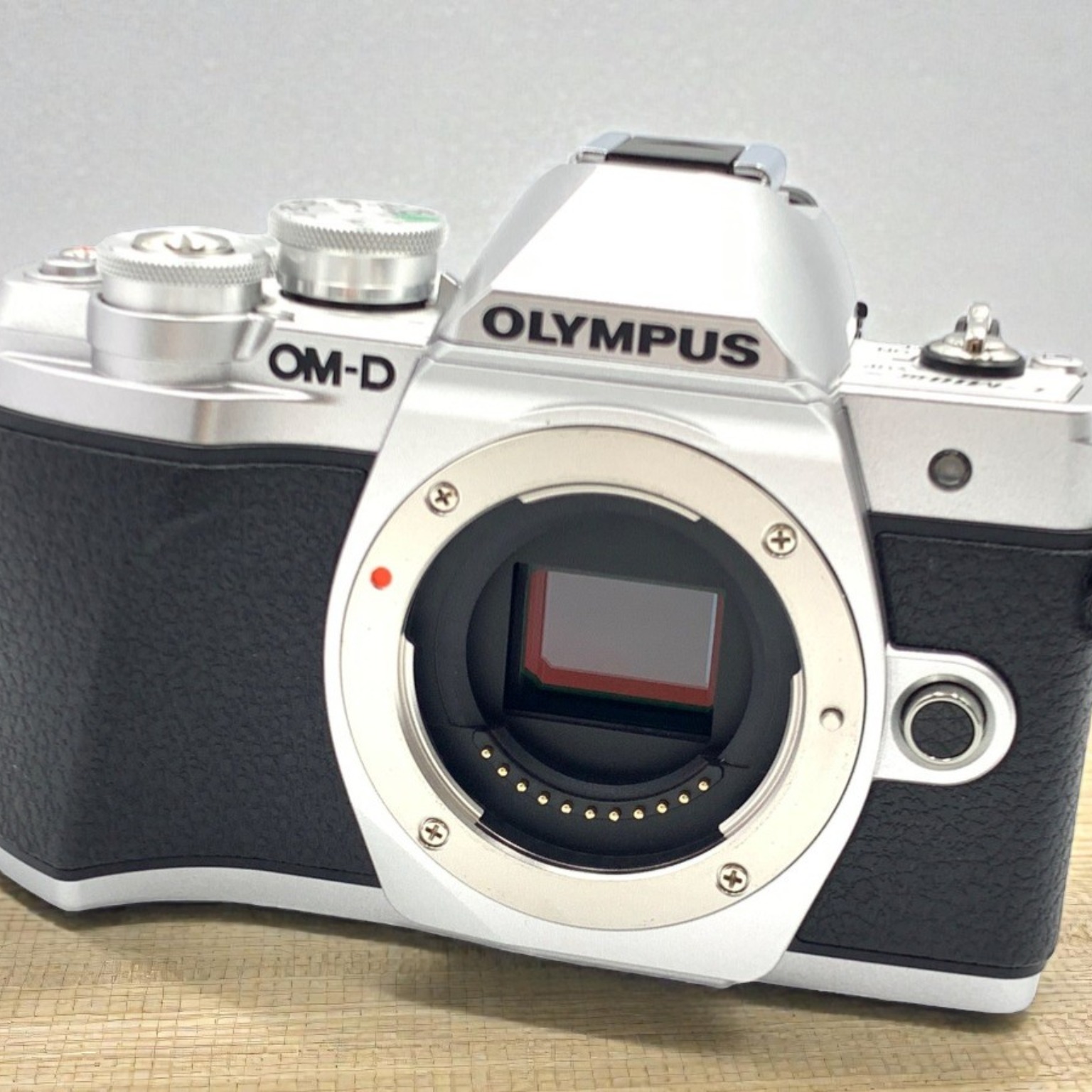 OM SYSTEM OM-D E-M10 Mark III ボディ 