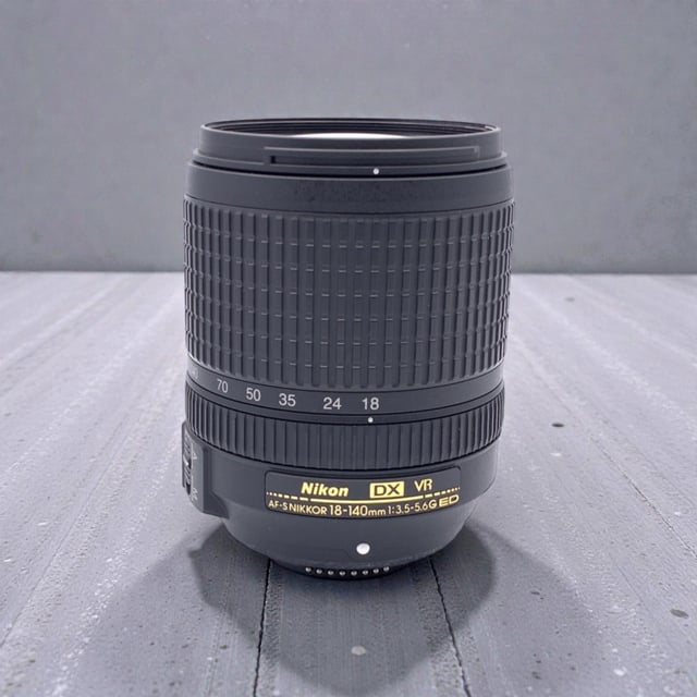 AF-S DX NIKKOR 18-140mm f/3.5-5.6G ED VR