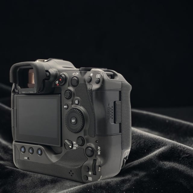 EOS R3 ボディ
