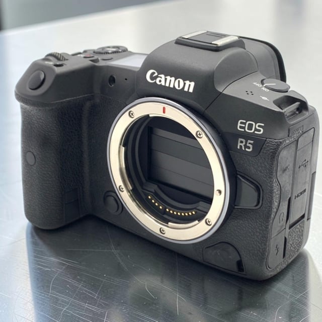 EOS R5 ボディ