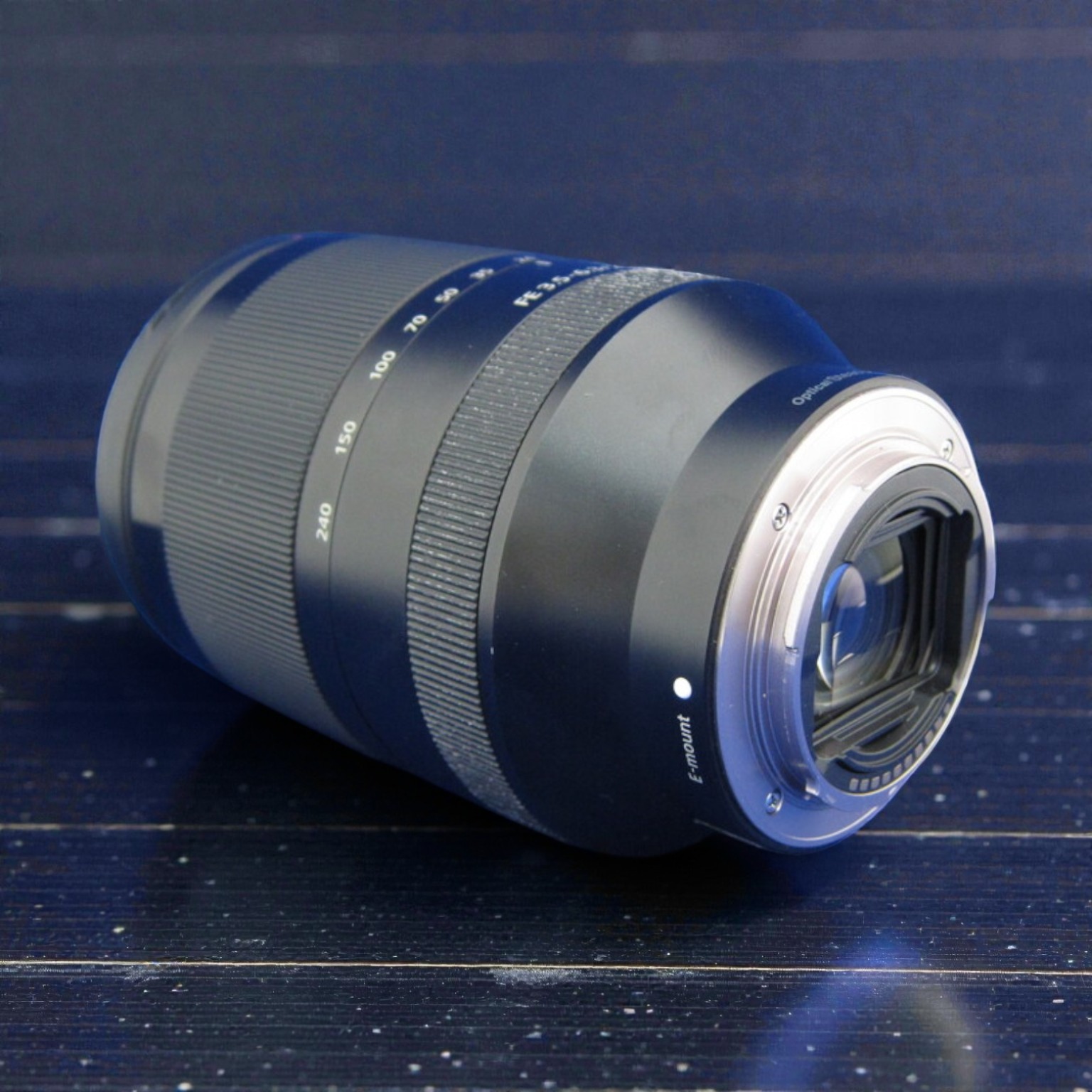 FE 24-240mm F3.5-6.3 OSS SEL24240の中古レンズを買うならみんなの