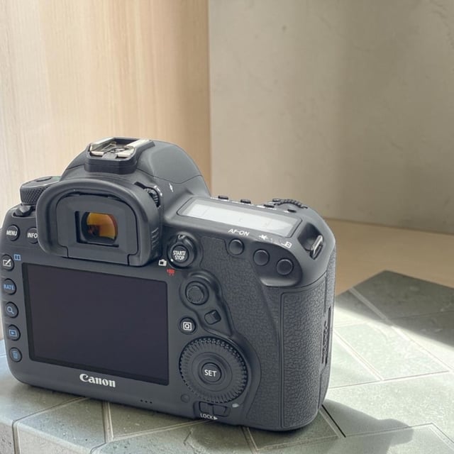 EOS 5D Mark IV ボディ