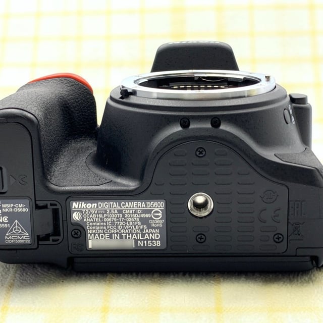 D5600 ボディ