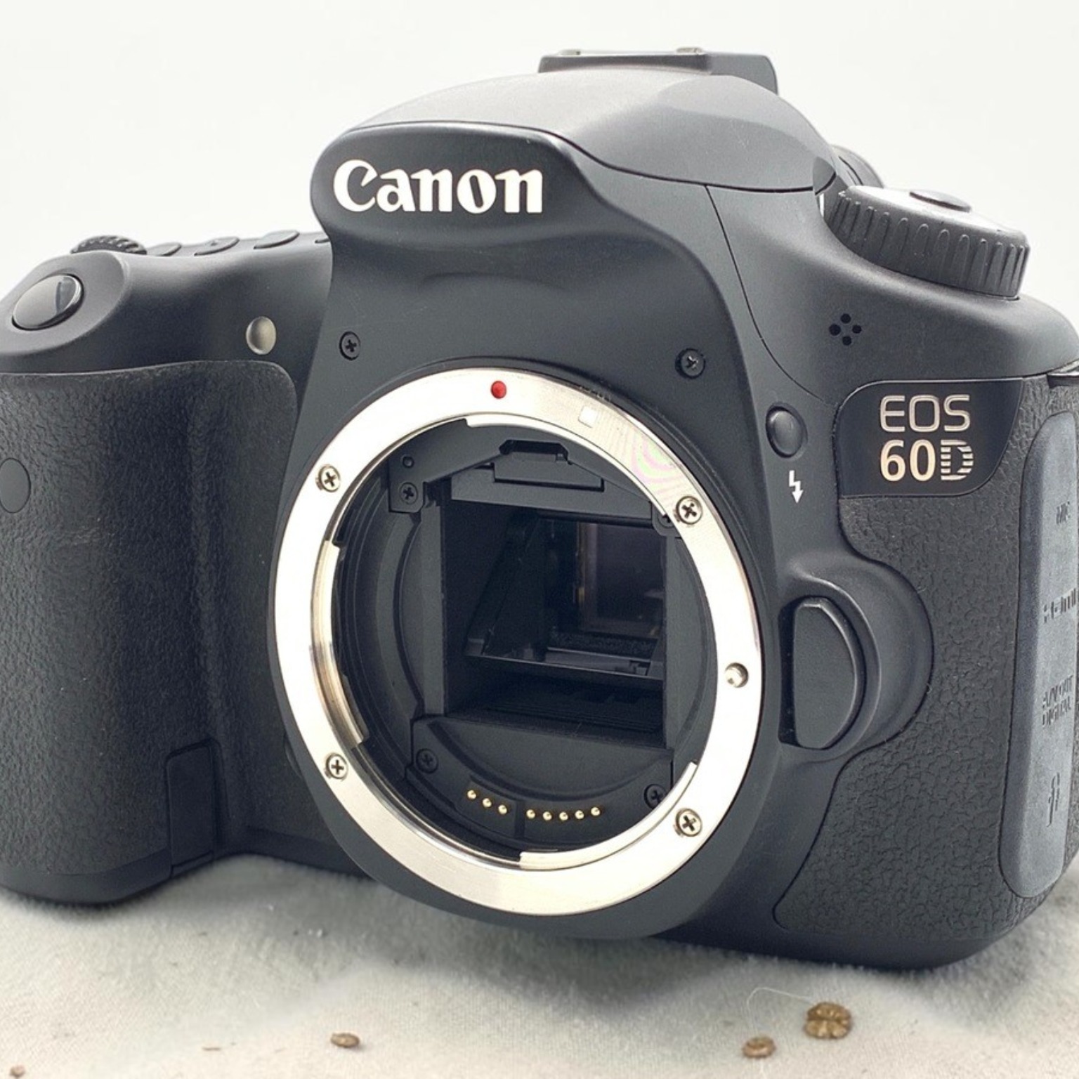 Canon EOS 9000D EF-S18-135 IS USMレンズキット EOS 9000D EF-S18-135 IS USM レンズキット 美品 | 中古スマホ販売の
