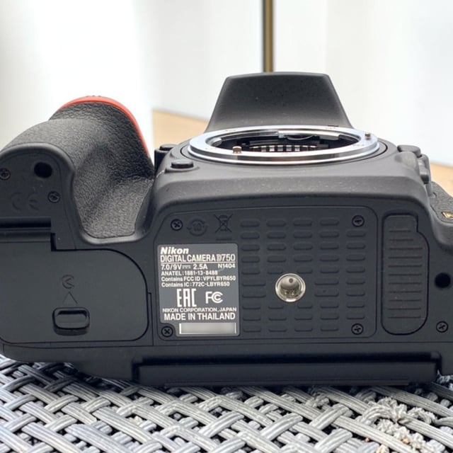 D750 ボディ