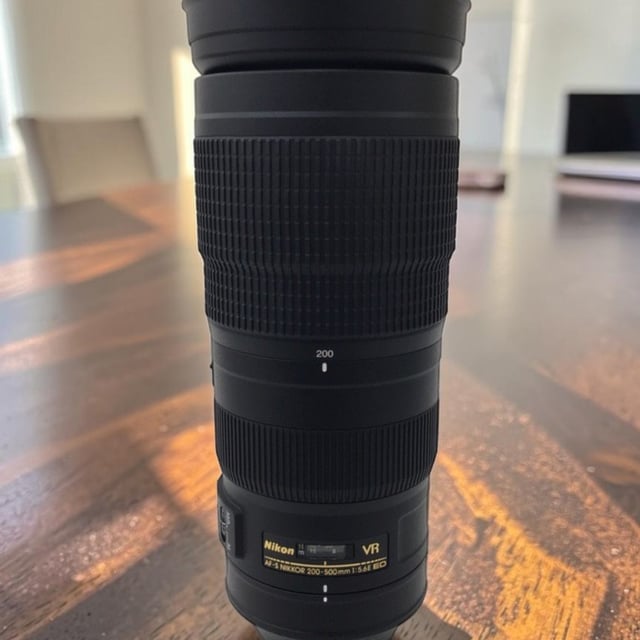 AF-S NIKKOR 200-500mm f/5.6E ED VR