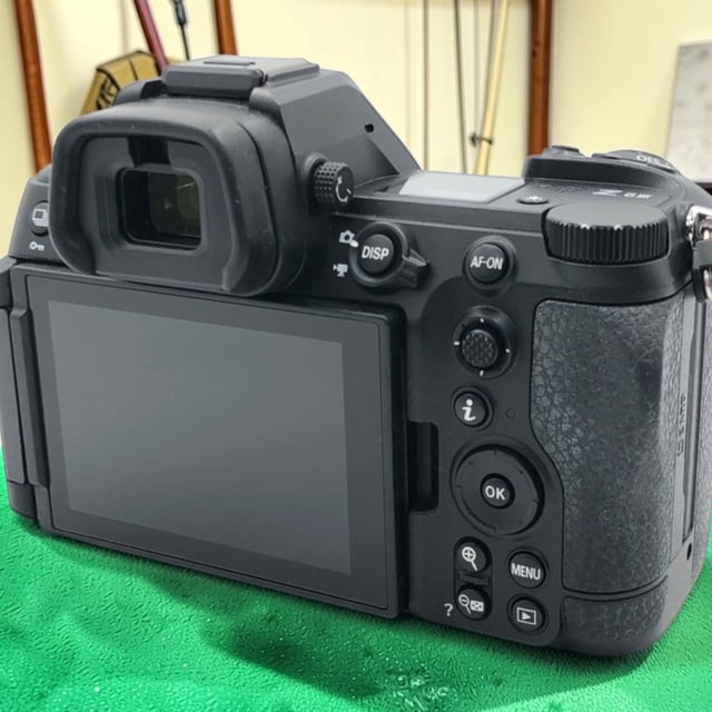 Z6III ボディ