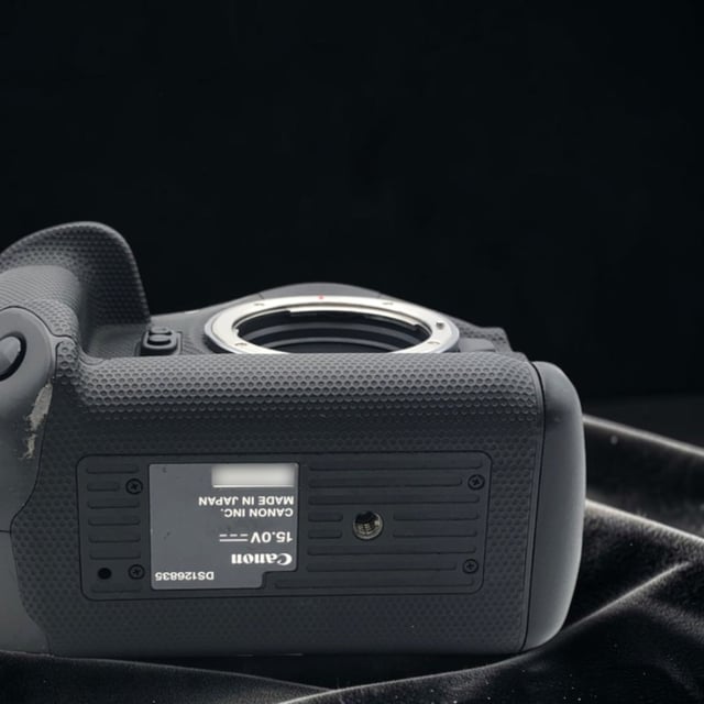 EOS R3 ボディ