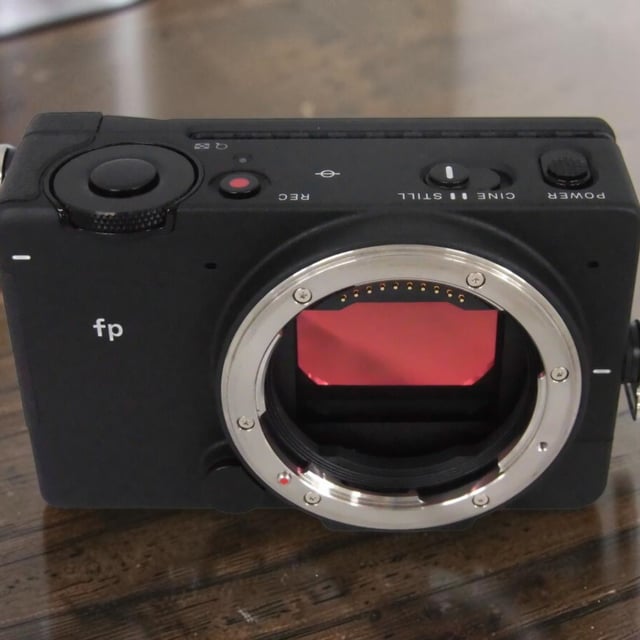 SIGMA fp ボディ