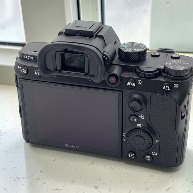 α7 III ILCE-7M3 ボディ