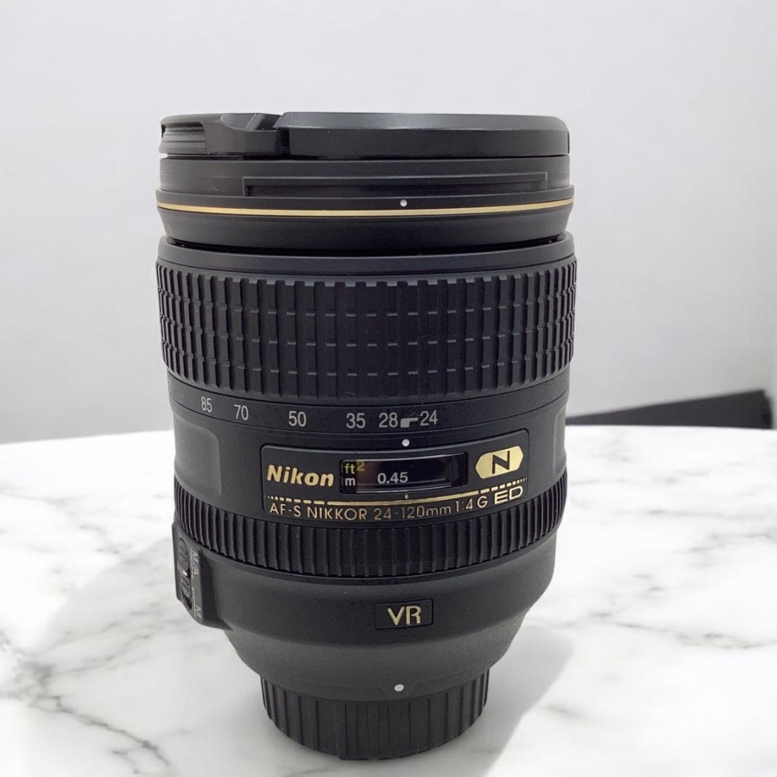 ニコン AF-S NIKKOR 24-120mm f/4G ED VRの中古 (美品)・¥38,490