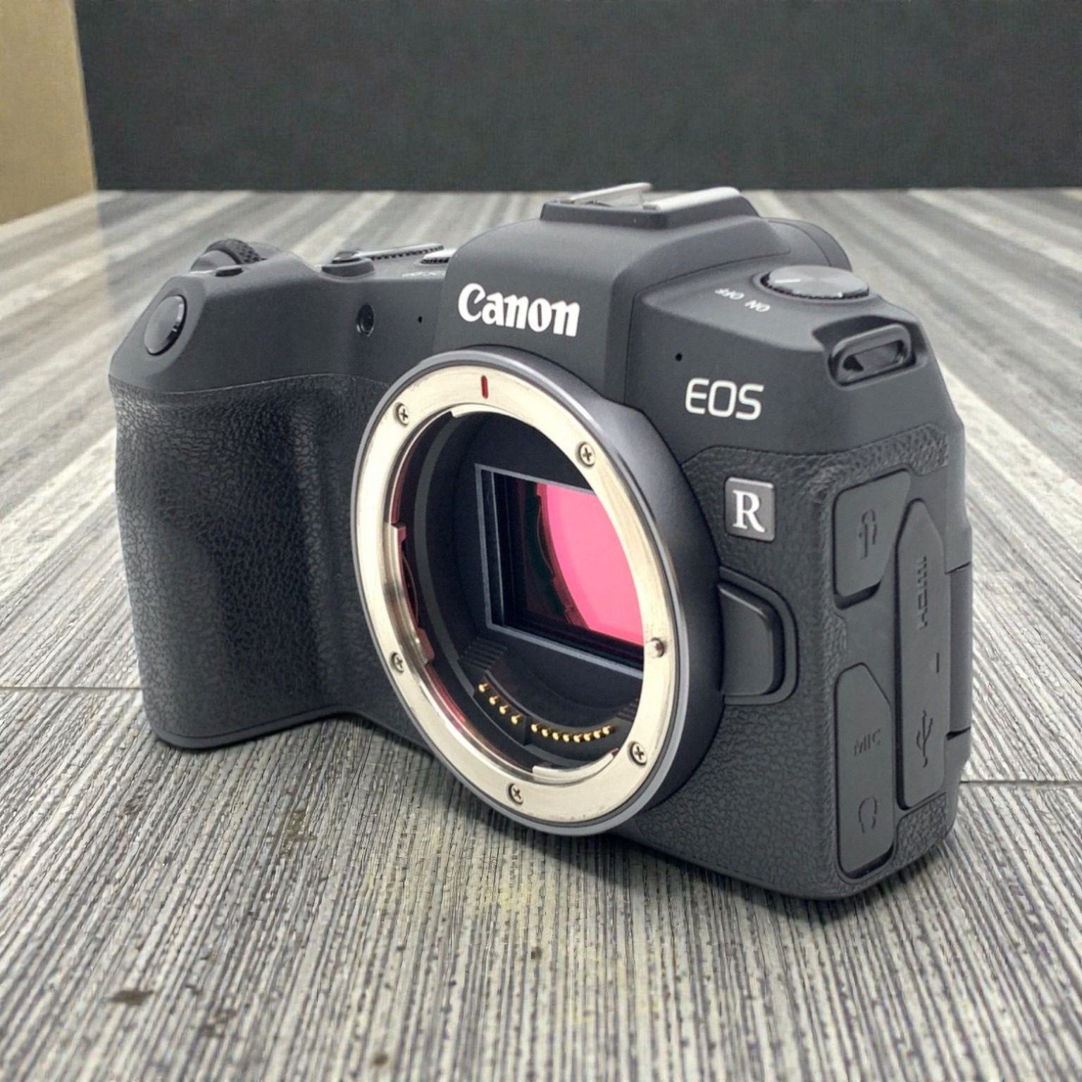 Canon EOS RP ボディの中古 (美品)・¥76,090 by さより