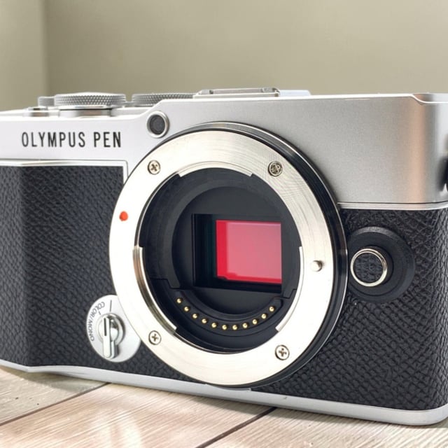 OLYMPUS PEN E-P7 ボディ