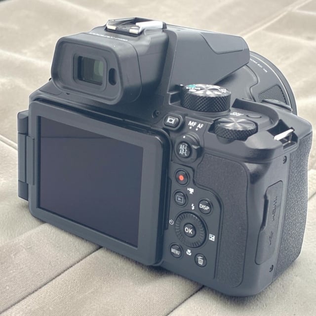 COOLPIX P950