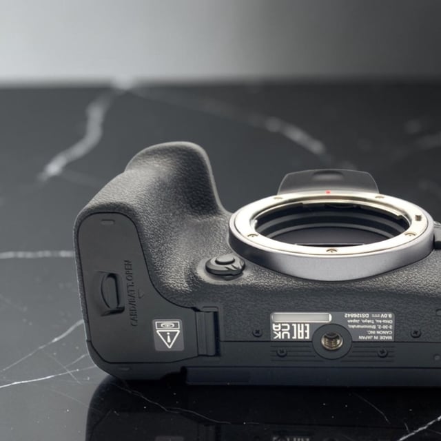 EOS R10 ボディ