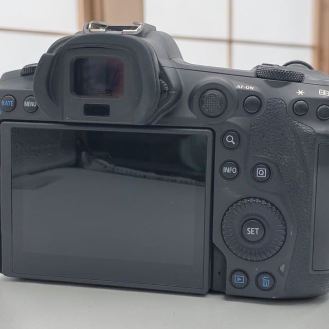 EOS R5 ボディ