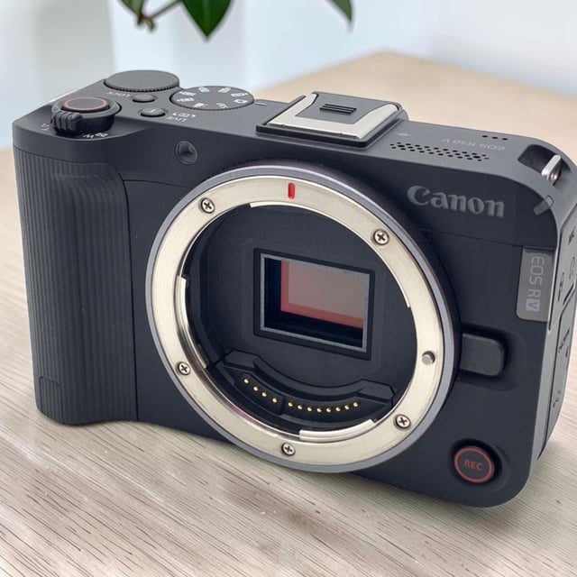 EOS R50 V ボディ