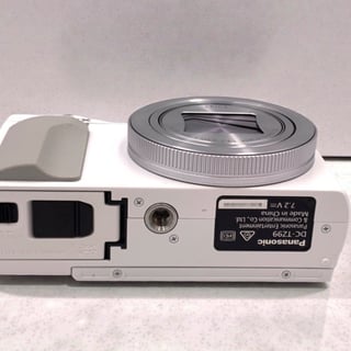 LUMIX TZ99(DC-TZ99) "ホワイト"