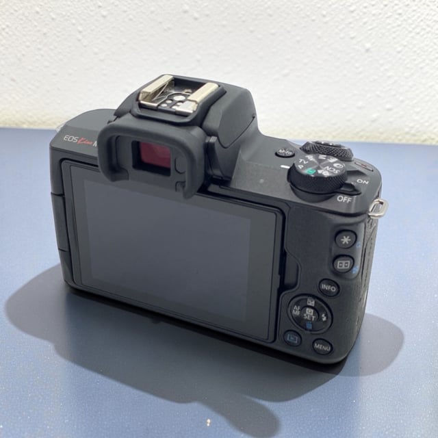 EOS Kiss M ボディ "ブラック"