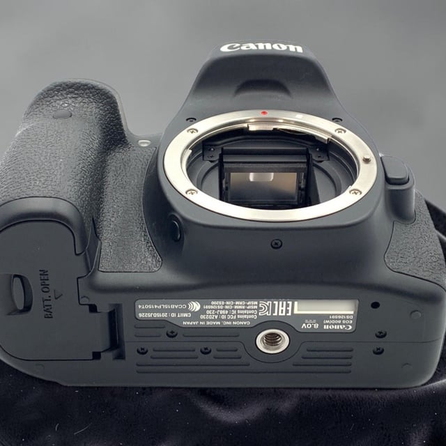 EOS 80D ボディ