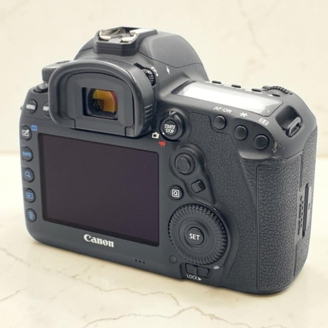 EOS 5D Mark IV ボディ