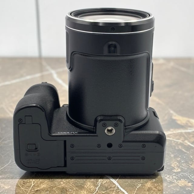 COOLPIX P950