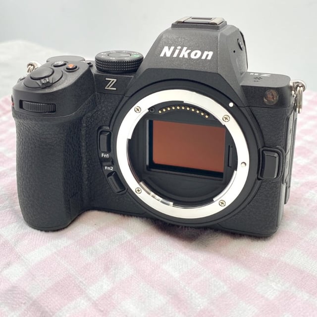 Z5II ボディ