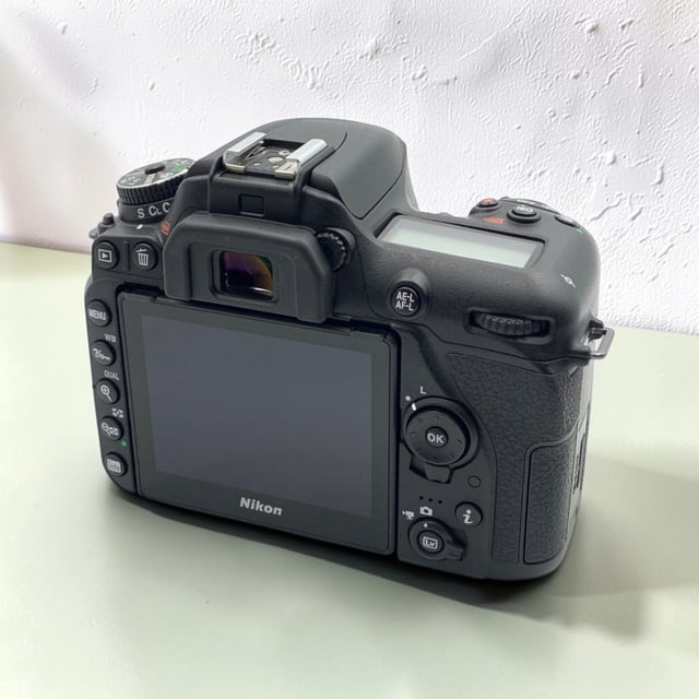 D7500 ボディ