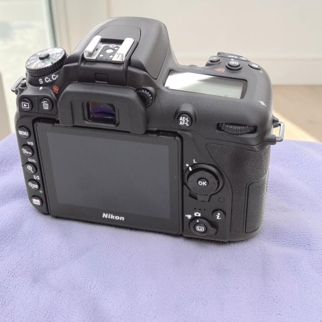 D7500 ボディ
