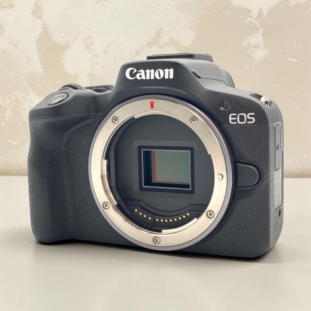 EOS R50 ボディ "ブラック"