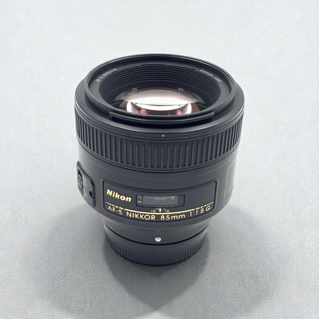 AF-S NIKKOR 85mm f/1.8G