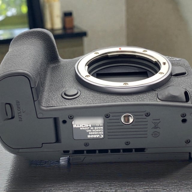 EOS R5 Mark II ボディ