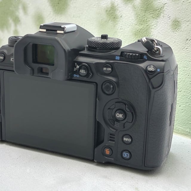 OM-1 ボディ