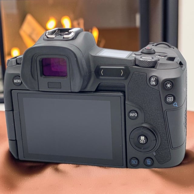 EOS R ボディ
