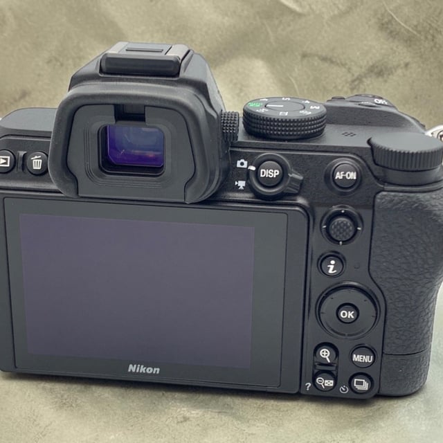 Z5 ボディ