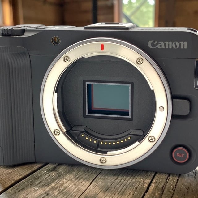 EOS R50 V ボディ "ブラック"