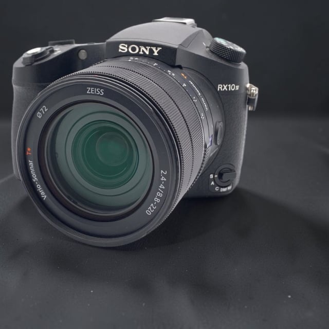 サイバーショット RX10 IV(DSC-RX10M4)