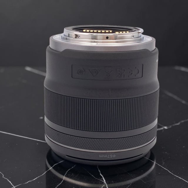 RF45mm F1.2 STM