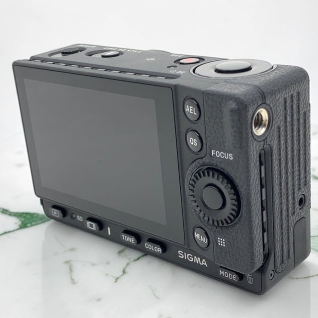 SIGMA fp ボディ