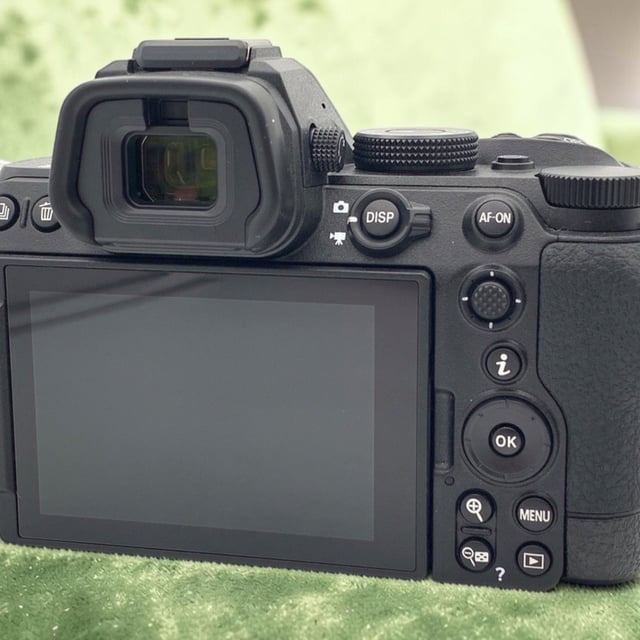 Z5II ボディ