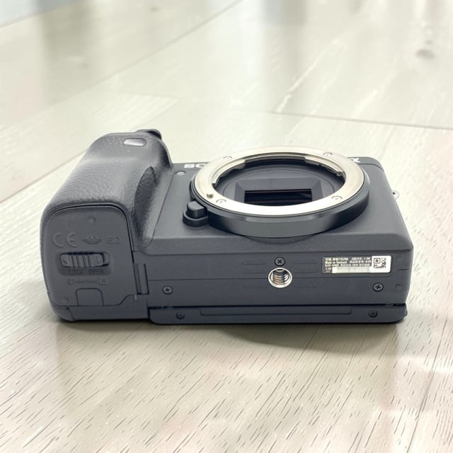α6400 ILCE-6400 ボディ "ブラック"