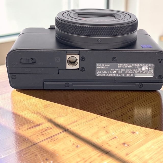 サイバーショット RX100 VII(DSC-RX100M7)