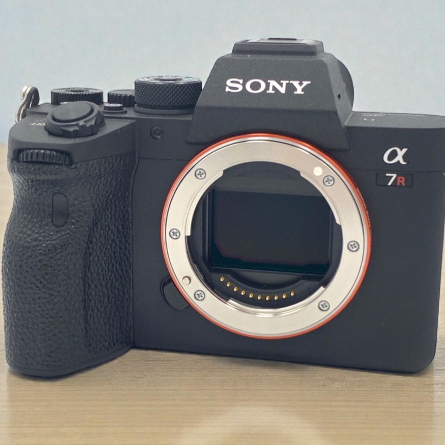 SONY α7R IV ILCE-7RM4A ボディの中古 (美品)・¥220,700・シャッター