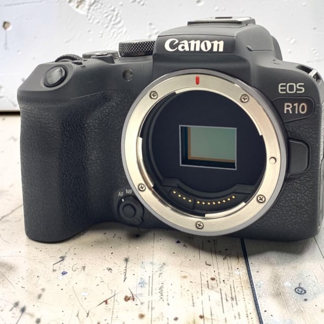 EOS R10 ボディ