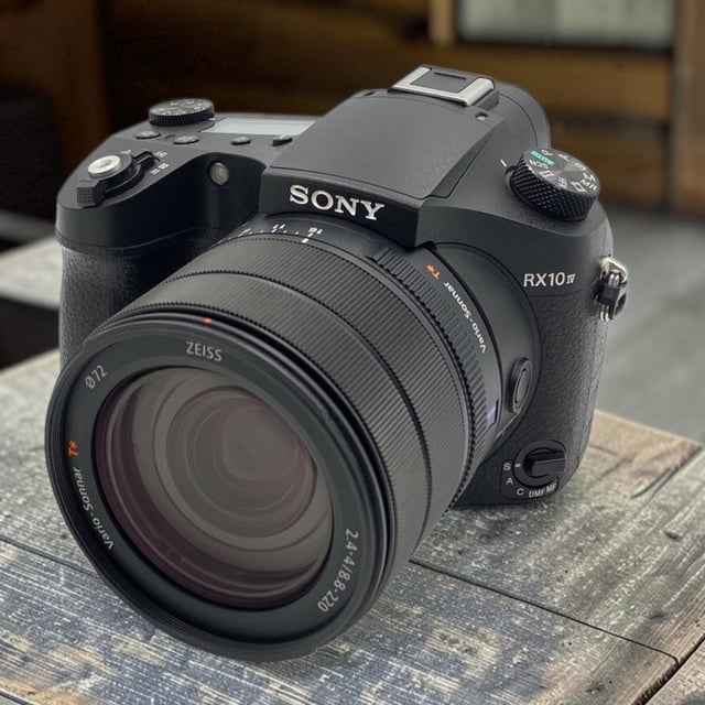 サイバーショット RX10 IV(DSC-RX10M4)